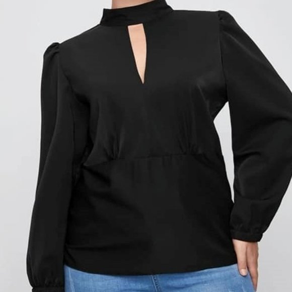 Backless Puff Sleeve Blouse - Picture 2 of 2
